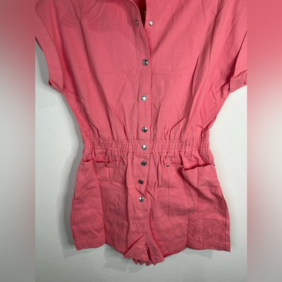 Dokotoo Women’s Button-Up Romper - Size Medium - Picture 5 of 8